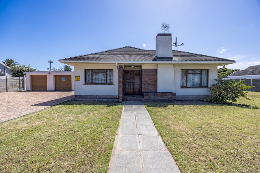 4 Bedroom Property for Sale in Milnerton Central Western Cape